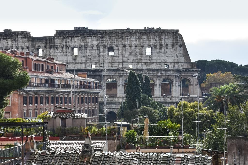 Colosseo In Rome Exterior photo